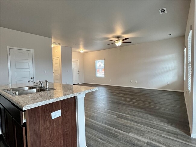 Building Photo - 3321 Red Tail Wy