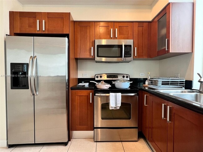 Photo - 2146 Van Buren St