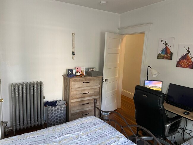 Photo - 10 Cambridge Ter Unit 1