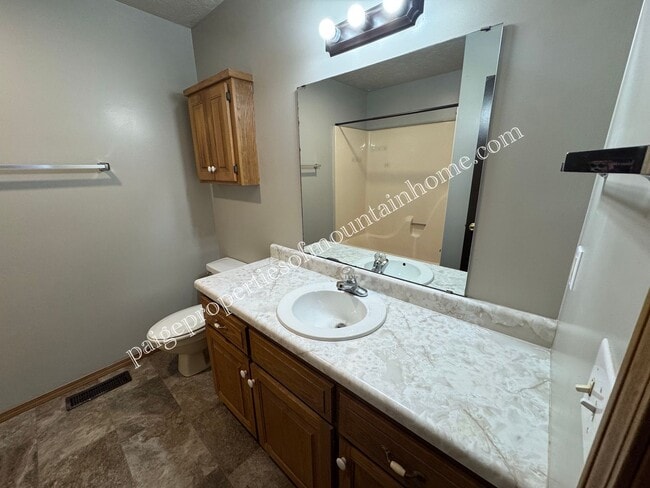 Photo - 406 S 3rd St Unit 406 S 3rd St  A