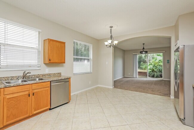 Photo - 13761 Meadowpark Ave