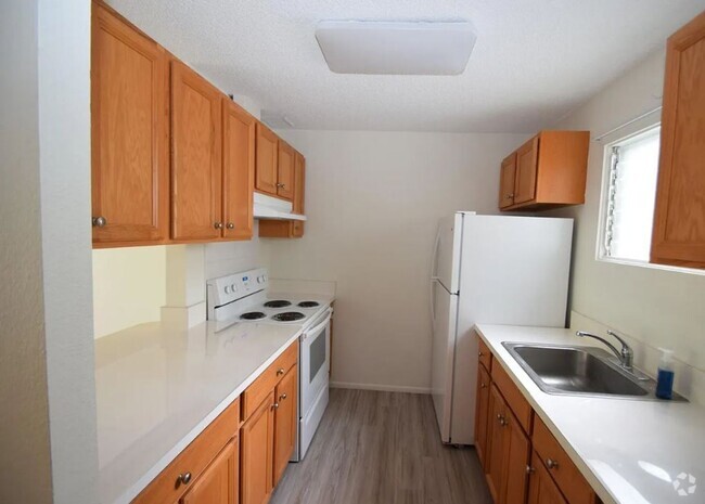 Building Photo - Kaahumanu St 2bdrm 1.5bath Rental