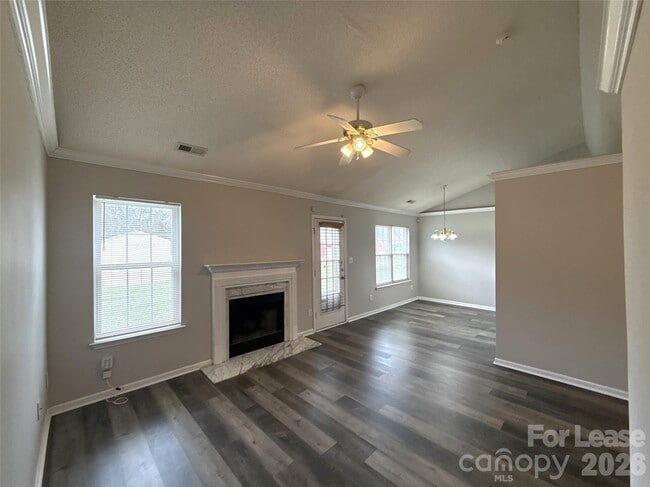 Photo - 1511 Hudson Graham Ln