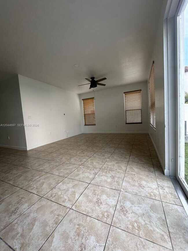 Photo - 9283 SW 172nd Ave