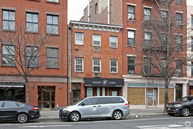 Photo - 639 1/2 Hudson St