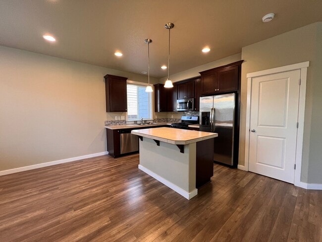 Photo - 503 N 41st Pl