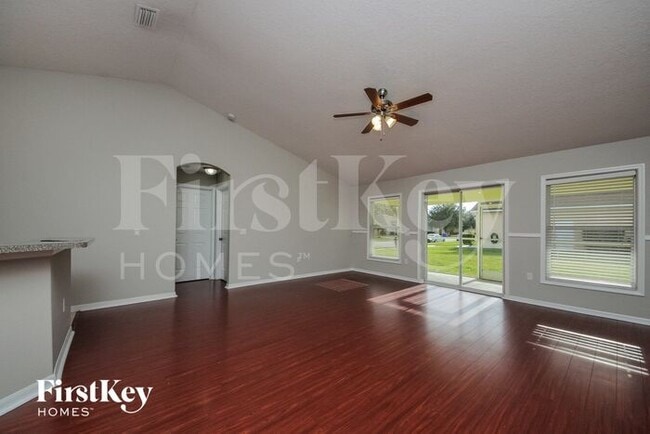 Photo - 1900 Fairway Loop