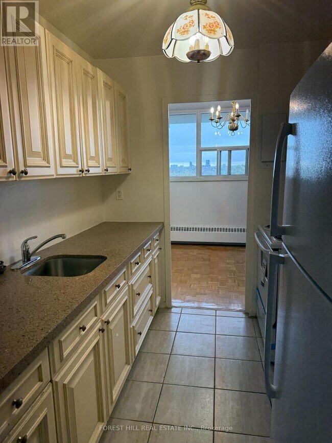 Photo - 161 Oakwood Ave