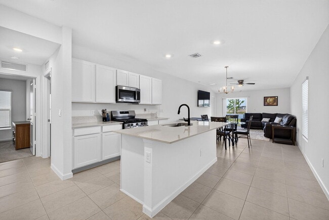 Photo - 5876 NW Sweetwood Dr