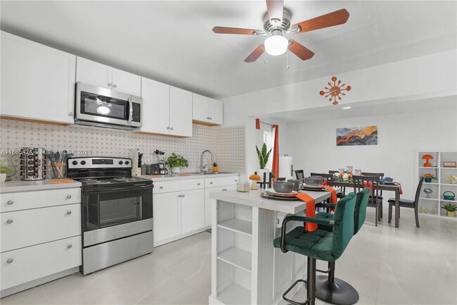 Photo - 3880 NW 5th St