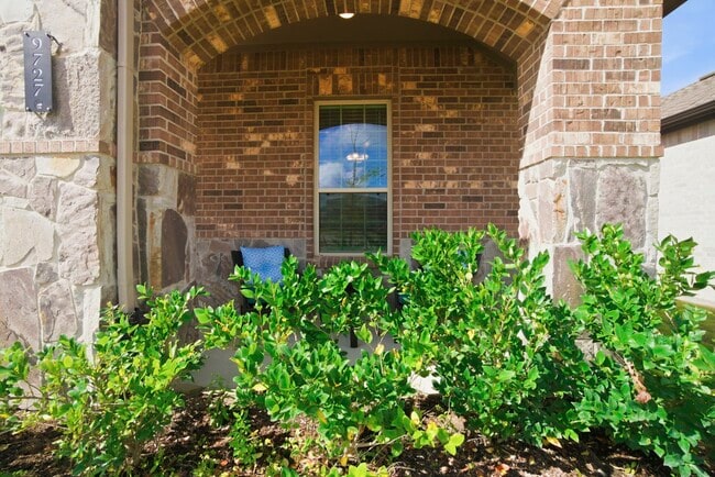 Photo - 9727 Rockwell Dr