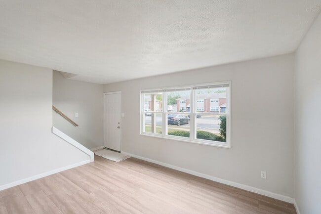 Columbus Crossing Townhomes