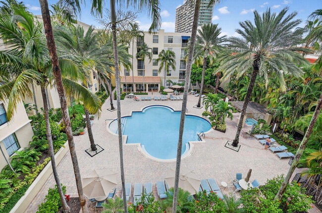 Building Photo - 780 S Sapodilla Ave Unit 410 Rental