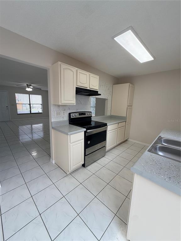 1625 Long Ridge Ct
