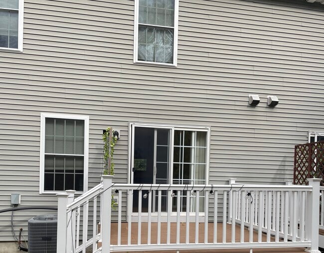 Photo - 15 Freedom Way Unidad 30