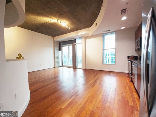 Photo - 250 Pharr Rd NE Unidad 2104