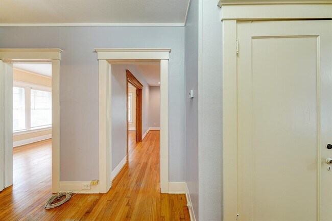 Photo - 1 Avondale St Condo
