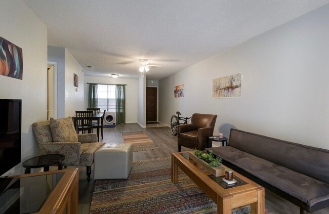 Photo - 923 Vance Jackson Rd Unit 708