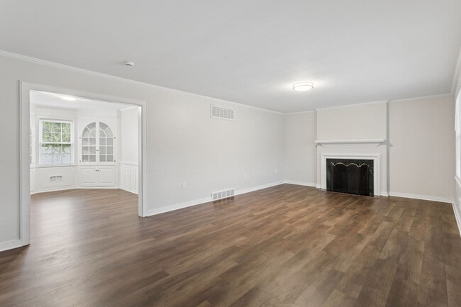 Photo - 127 Bell Ave