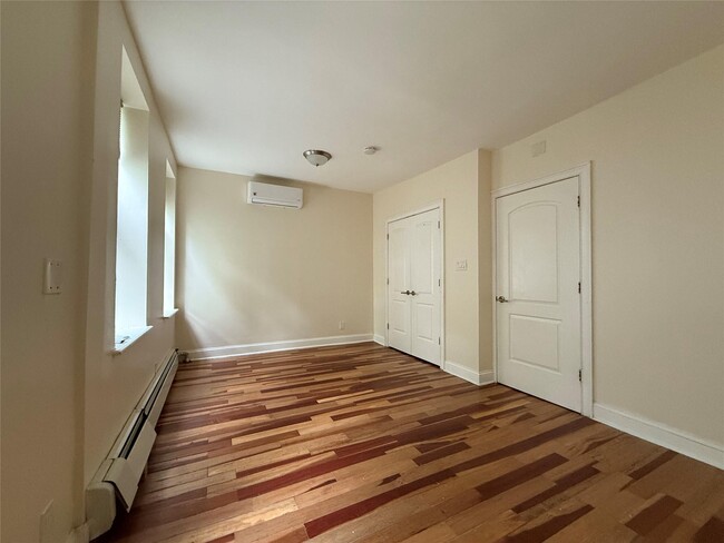 Photo - 139 Kingston Ave Apartment Unit 4