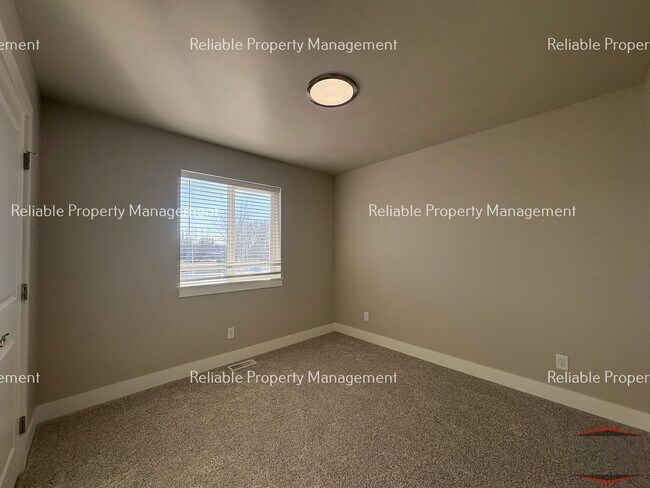 Photo - 1578 Hannah Ln