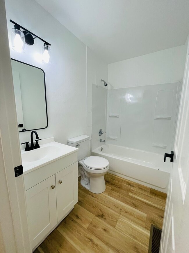 Photo - Stunning 4 Bedroom Home for Rent - Fully Remodeled!