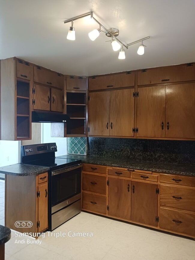 Photo - Freshly remodeled