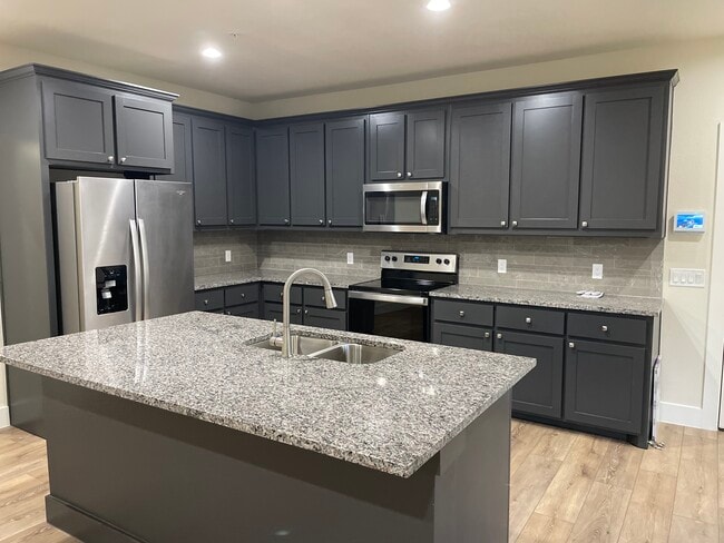 Photo - 406 Alvarado St Unidad 4