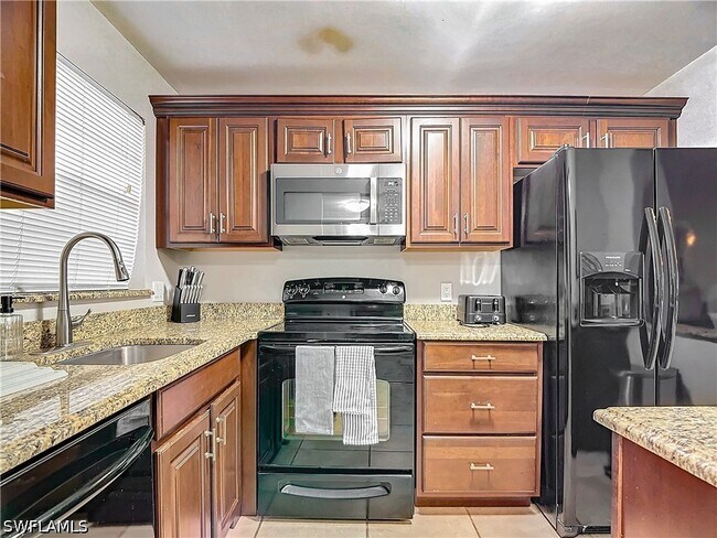 Photo - 175 Turtle Lake Ct Unidad 310