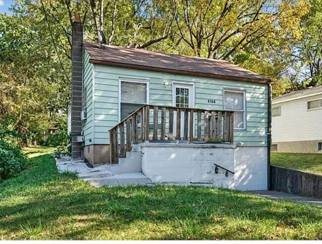 Photo - 6166 Emerald Ave