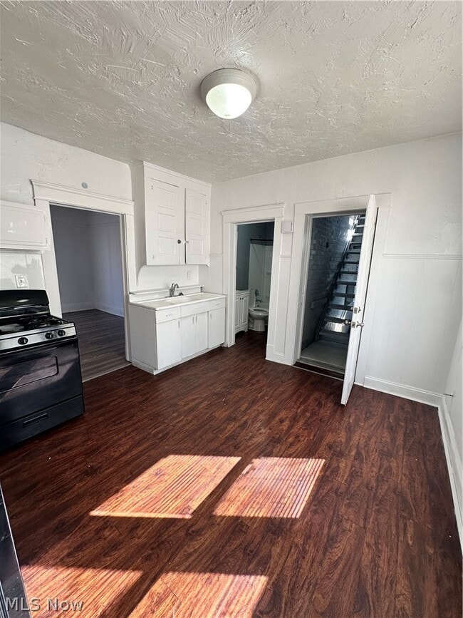 Photo - 837 Wayside Rd Unit 2