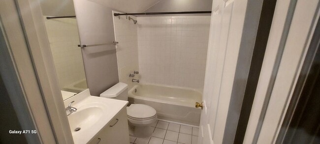 Photo - 10th Street Apartments Unit 2349 D