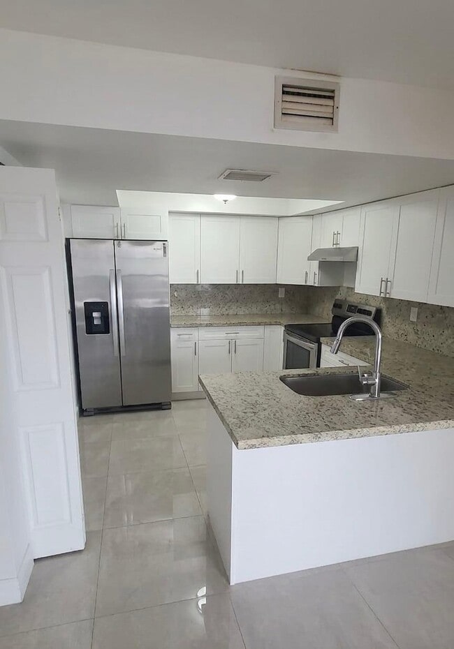 Photo - 10847 NW 7th St Unit 21
