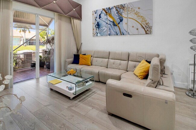 Photo - 5095 Madison Lakes Cir N