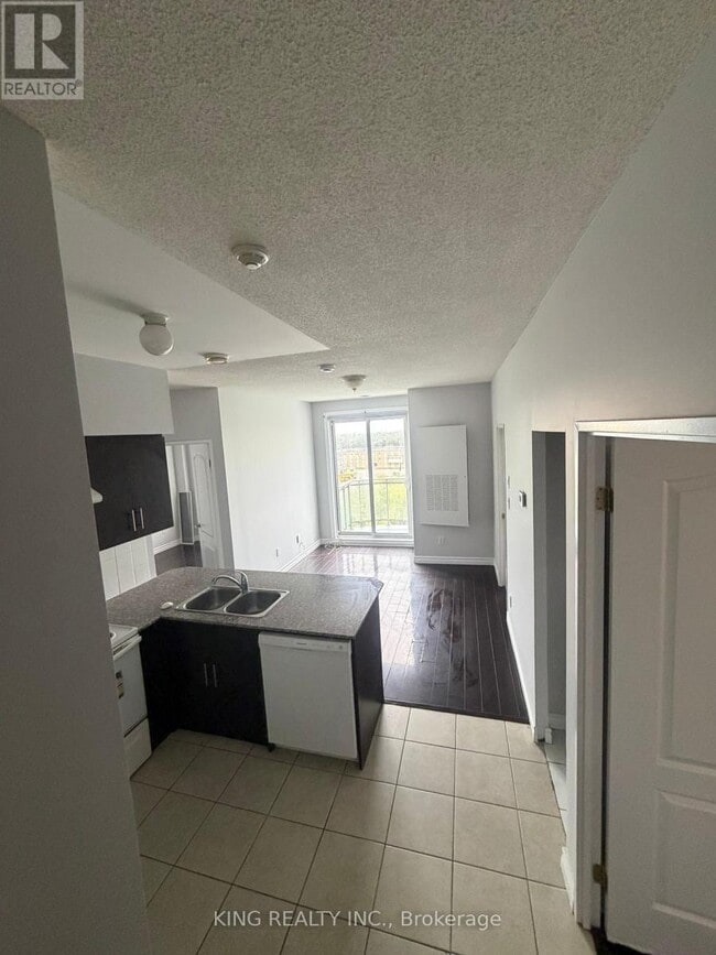 Photo - 7405 Goreway Dr Unit 718