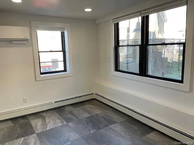 Photo - 116 E Main St Unidad 4