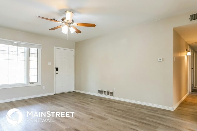 Photo - 1048 Quari St