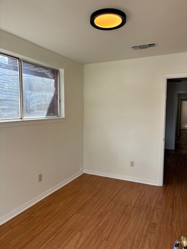 Photo - 412 S Murat St Unit A