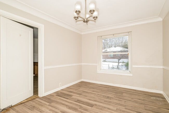 Photo - Fantastic 2bd/1ba home! Let yourself in!