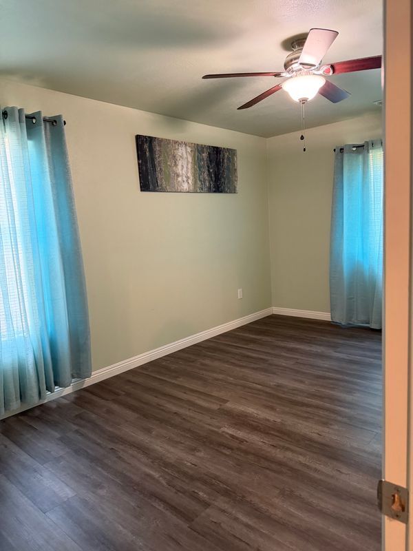 2026 Lohengrin St Unit 2 bed ,2 bath spacious ADU in quiet area