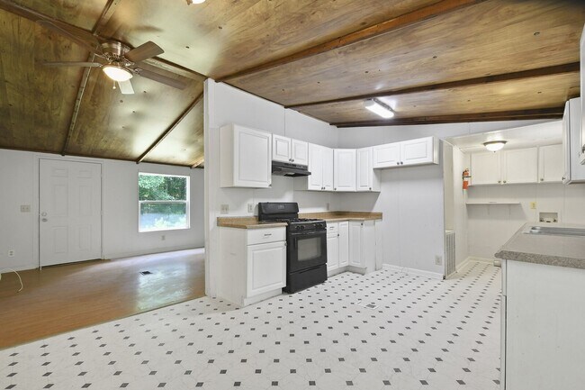 Photo - Temple GA - Paulding County - 3 bedrooms/2...