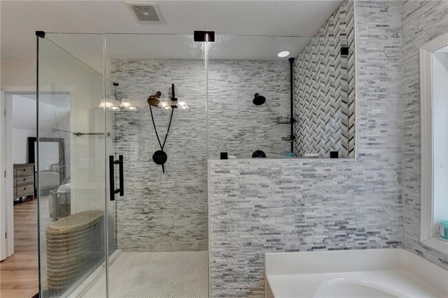 Building Photo - 6604 Destiny Dr SE Rental