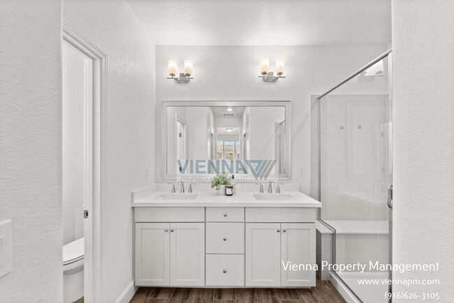 Photo - 6000 Waddington Wy