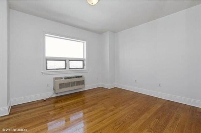Photo - 809-815 22nd St Unit 1405