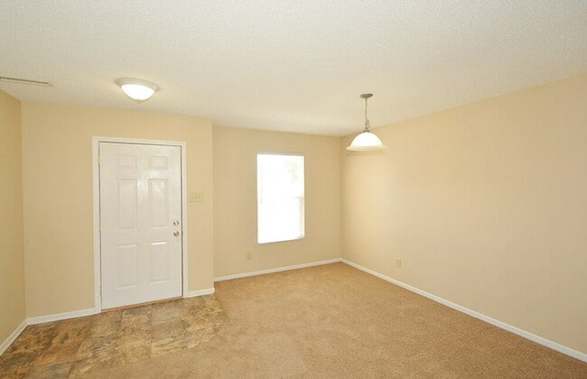 Photo - 5660 Grassy Bank Dr