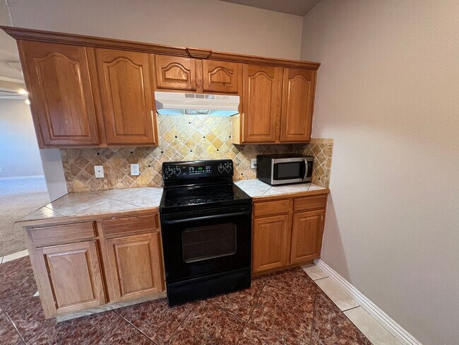 Photo - Lots of Space in this 3 or 4 Bedroom Townhouse!