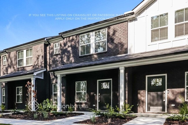 Photo - 275 River Rock Dr