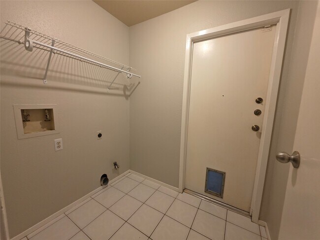 Photo - 447 Lost Rock Dr