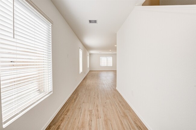 Photo - 17827 Pemswood Dr