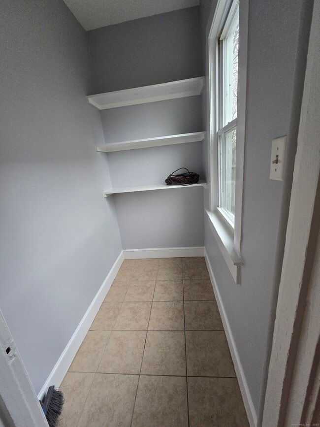 Photo - 190 Westland St